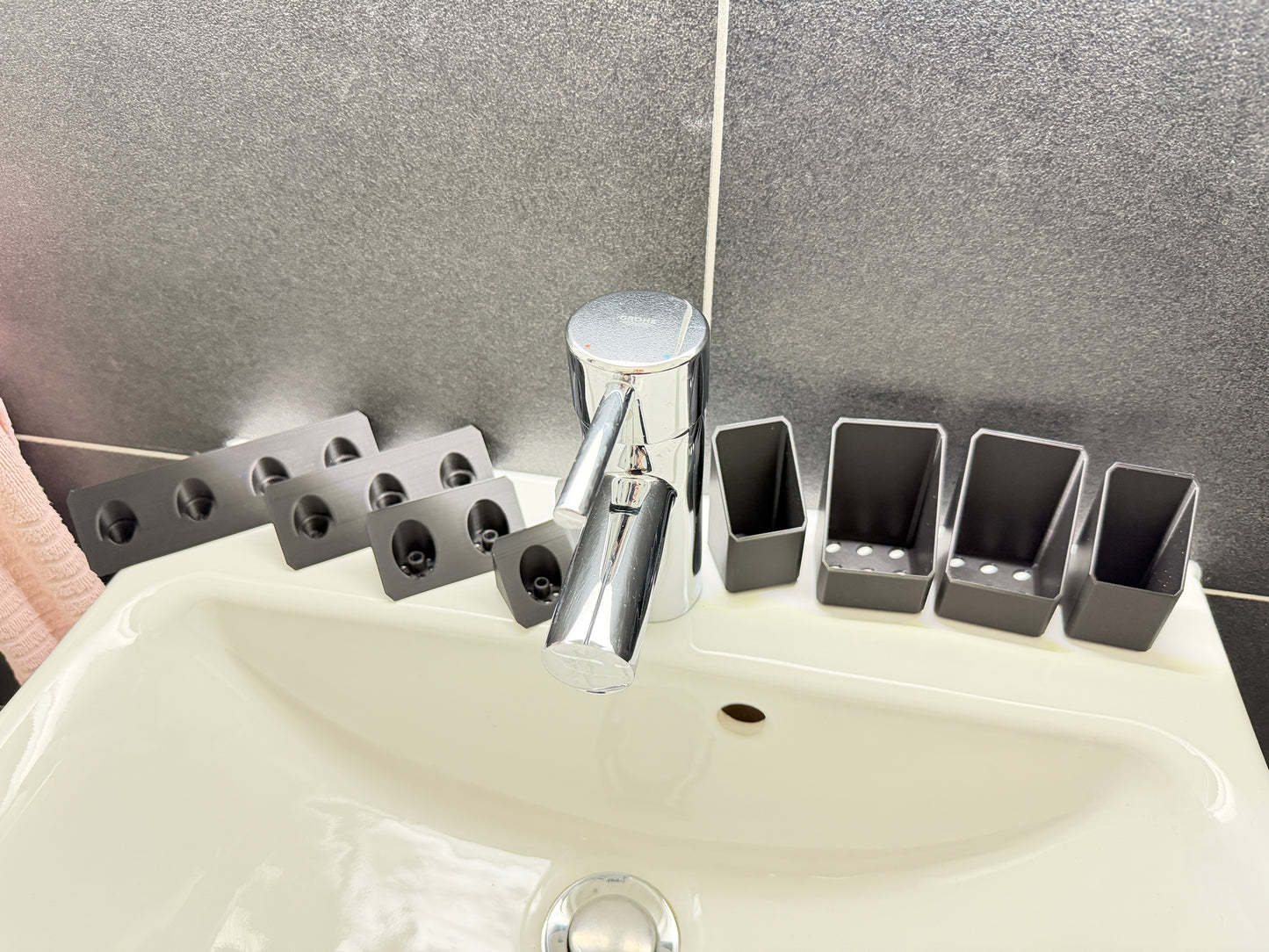 BrushDock Komfort-Set – Wandhalter-Set für Paare (ohne Bohren)