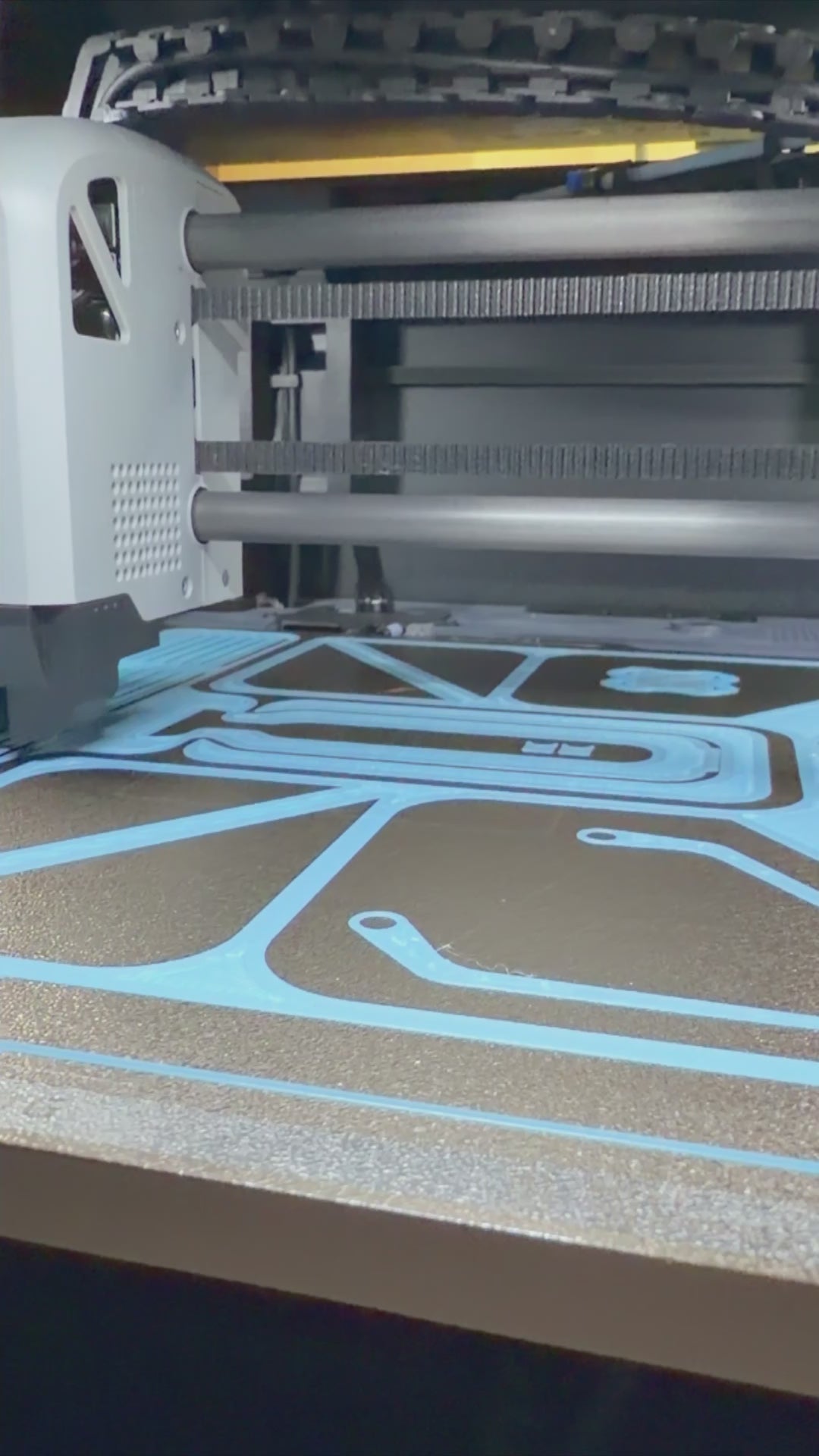 Buchständer Produktion und Nachbearbeitung Cr3Dator Read Dock